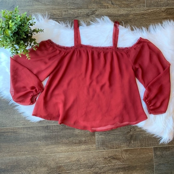 Express Tops - Express cold shoulder blouse